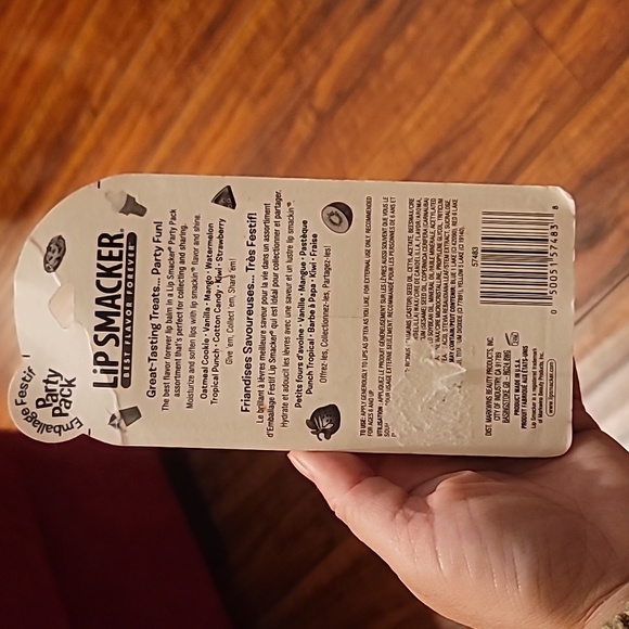 Lip Smacker Best Flavor Forever 8Ct Party Pack Retro Cotton Candy Kiwi Chapstick - Picture 3 of 3